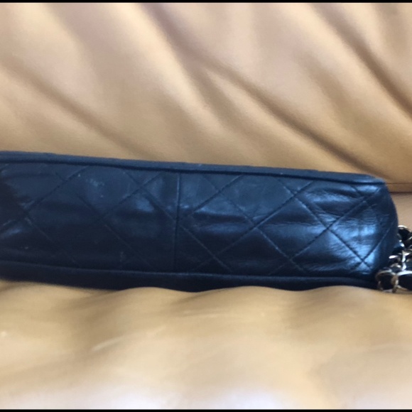 Chanel Handbag - Quilted Tassel Camera - Picture 3 of 6